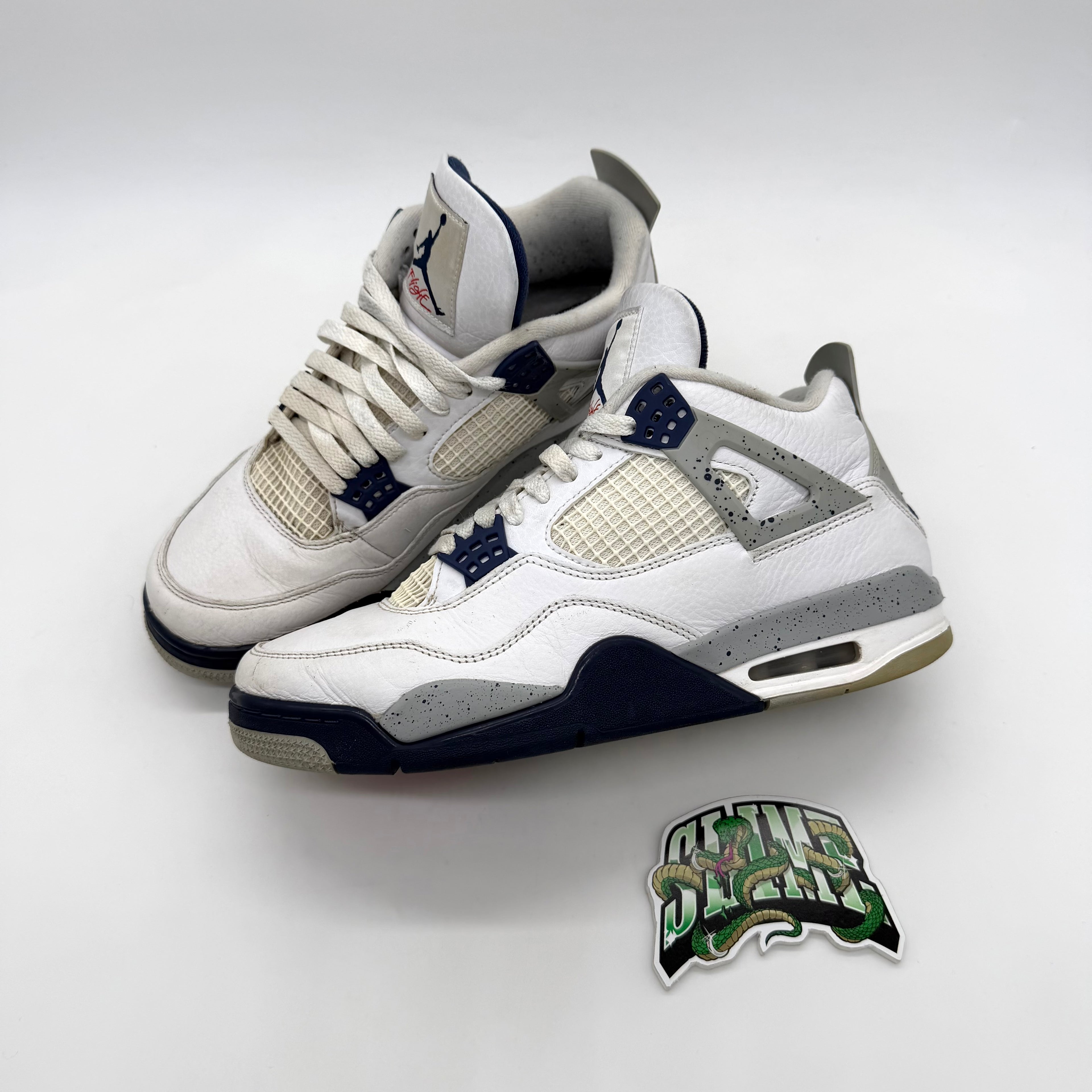 JORDAN 4 MIDNIGHT NAVY 2022