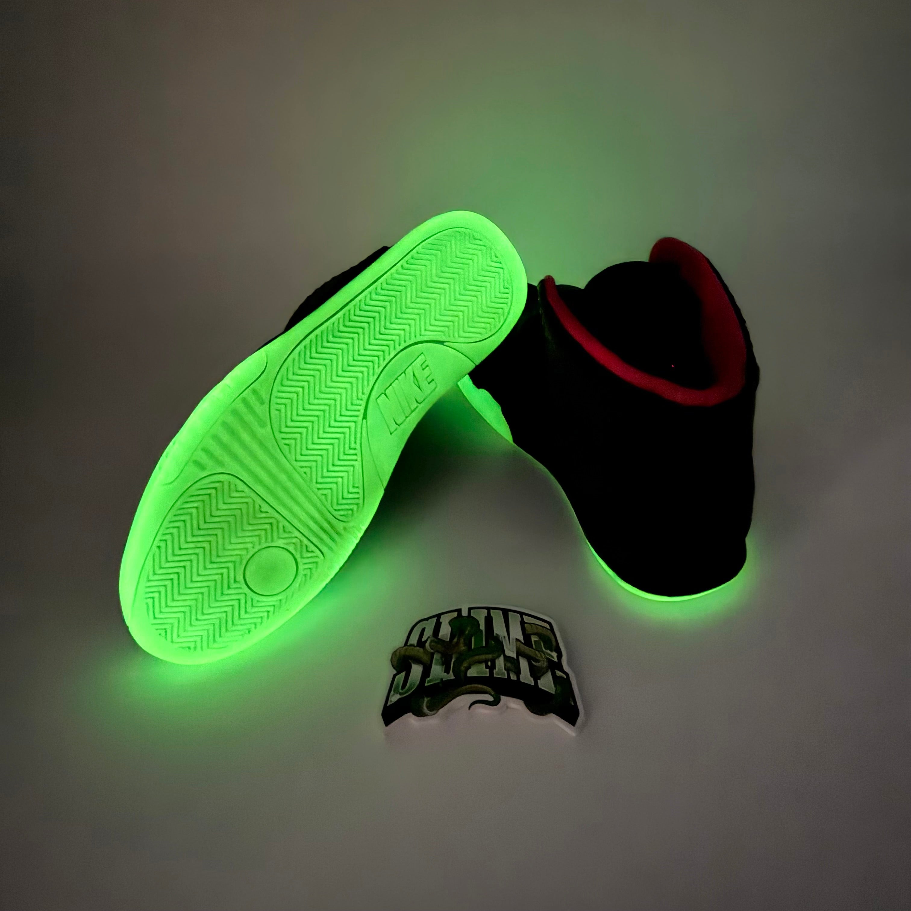 NIKE AIR YEEZY 2 SOLAR RED 2012