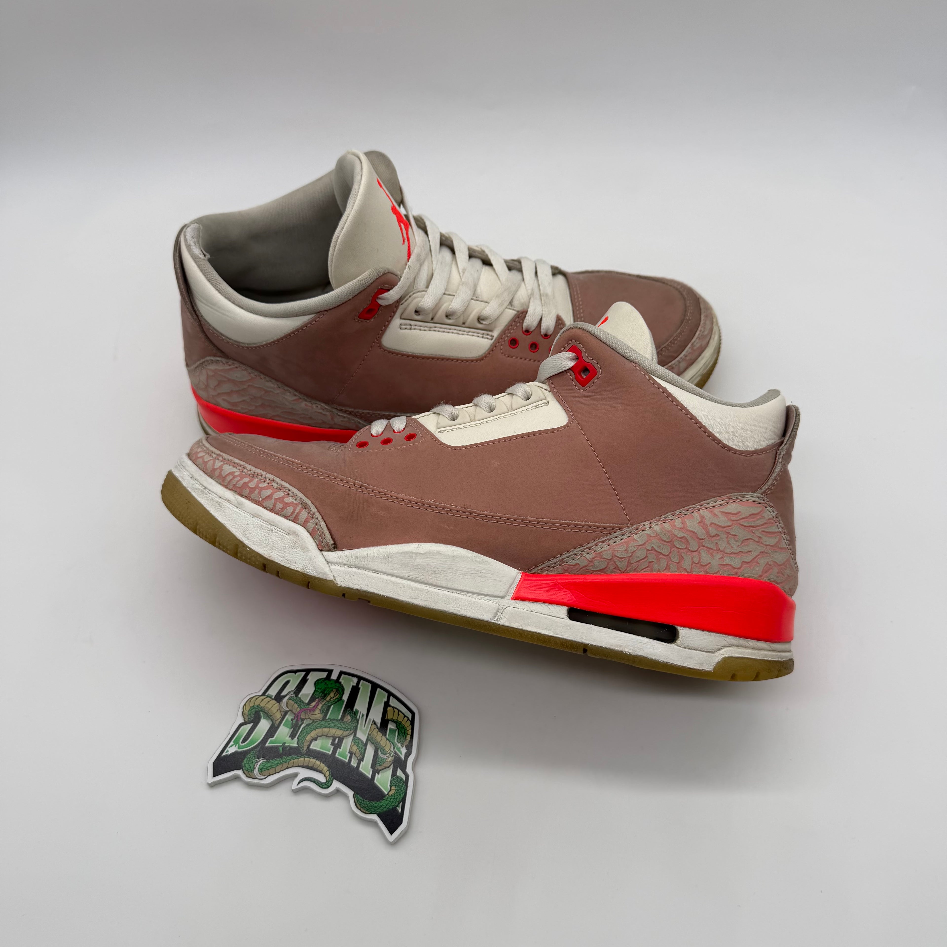 JORDAN 3 RETRO "RUST PINK”