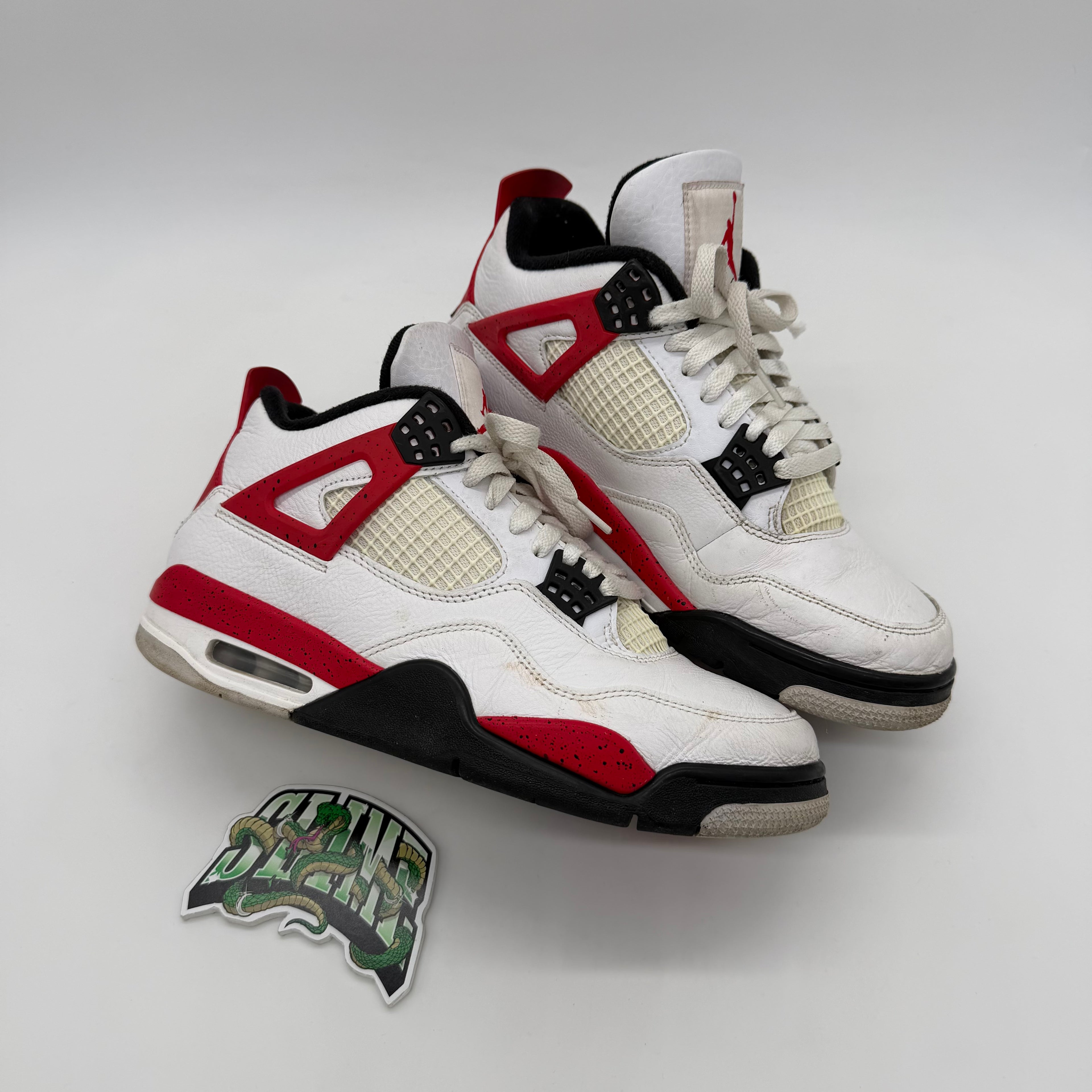 JORDAN 4 FIRE RED 2020