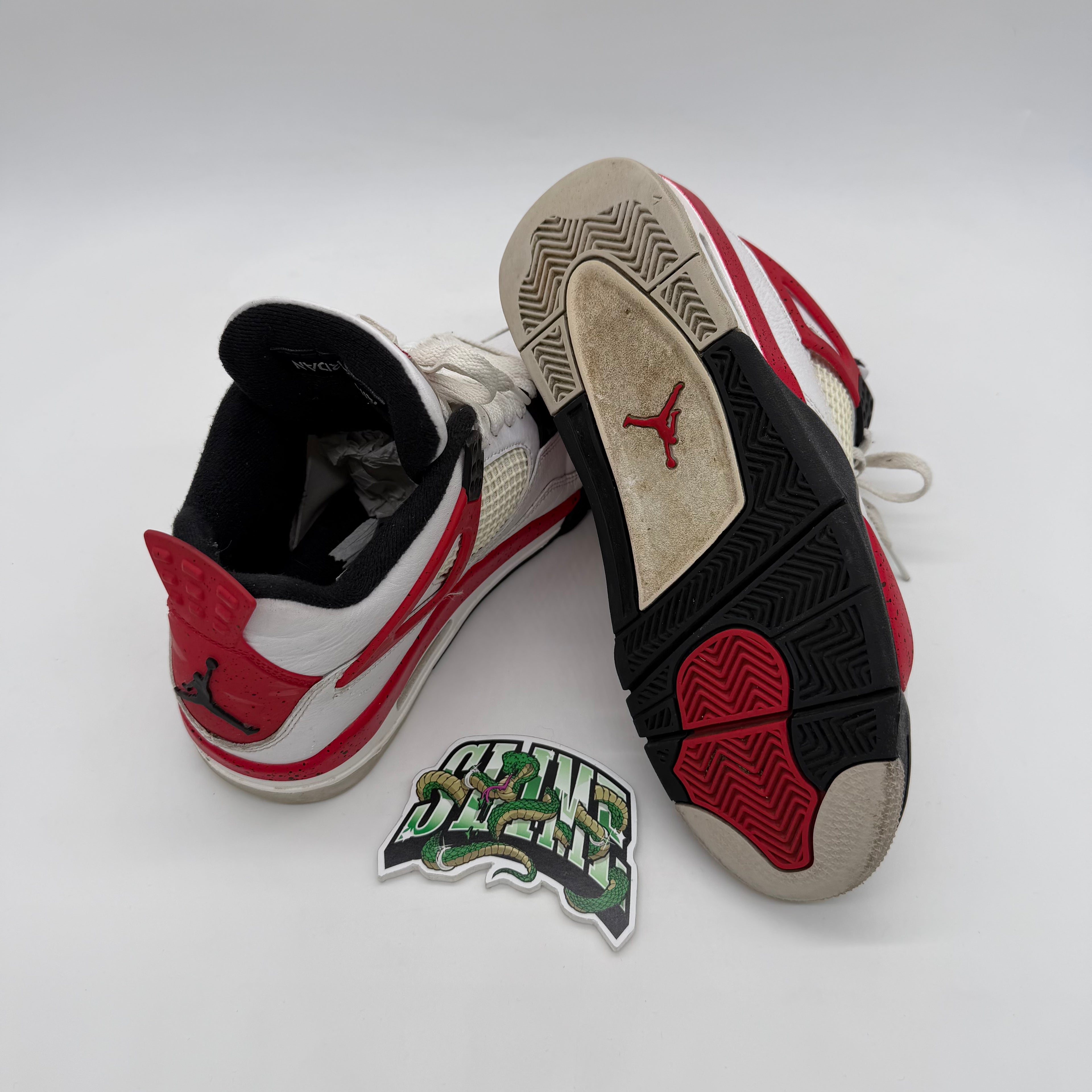 JORDAN 4 FIRE RED 2020