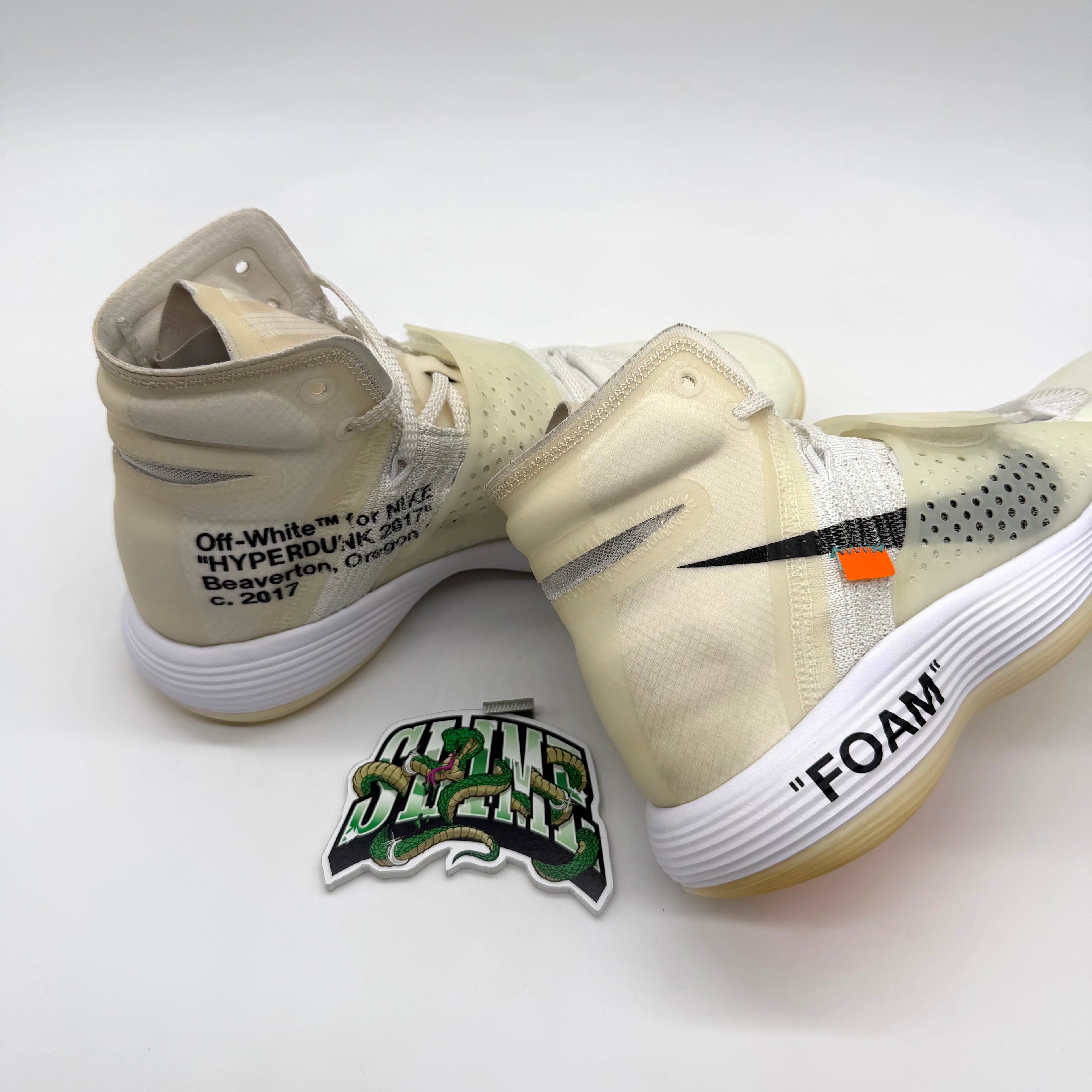 NIKE REACT HYPERDUNK X OFF-WHITE OG 2017