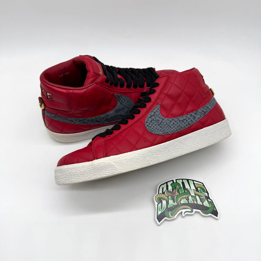 NIKE SB BLAZER SUPREME RED 2006