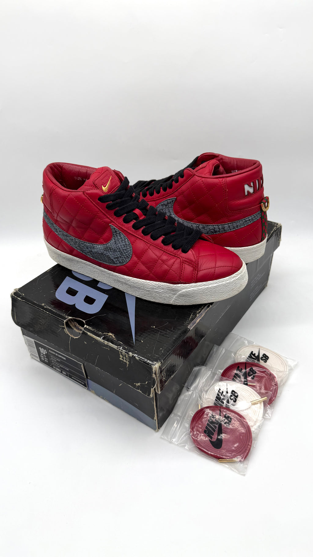 NIKE SB BLAZER SUPREME RED 2006