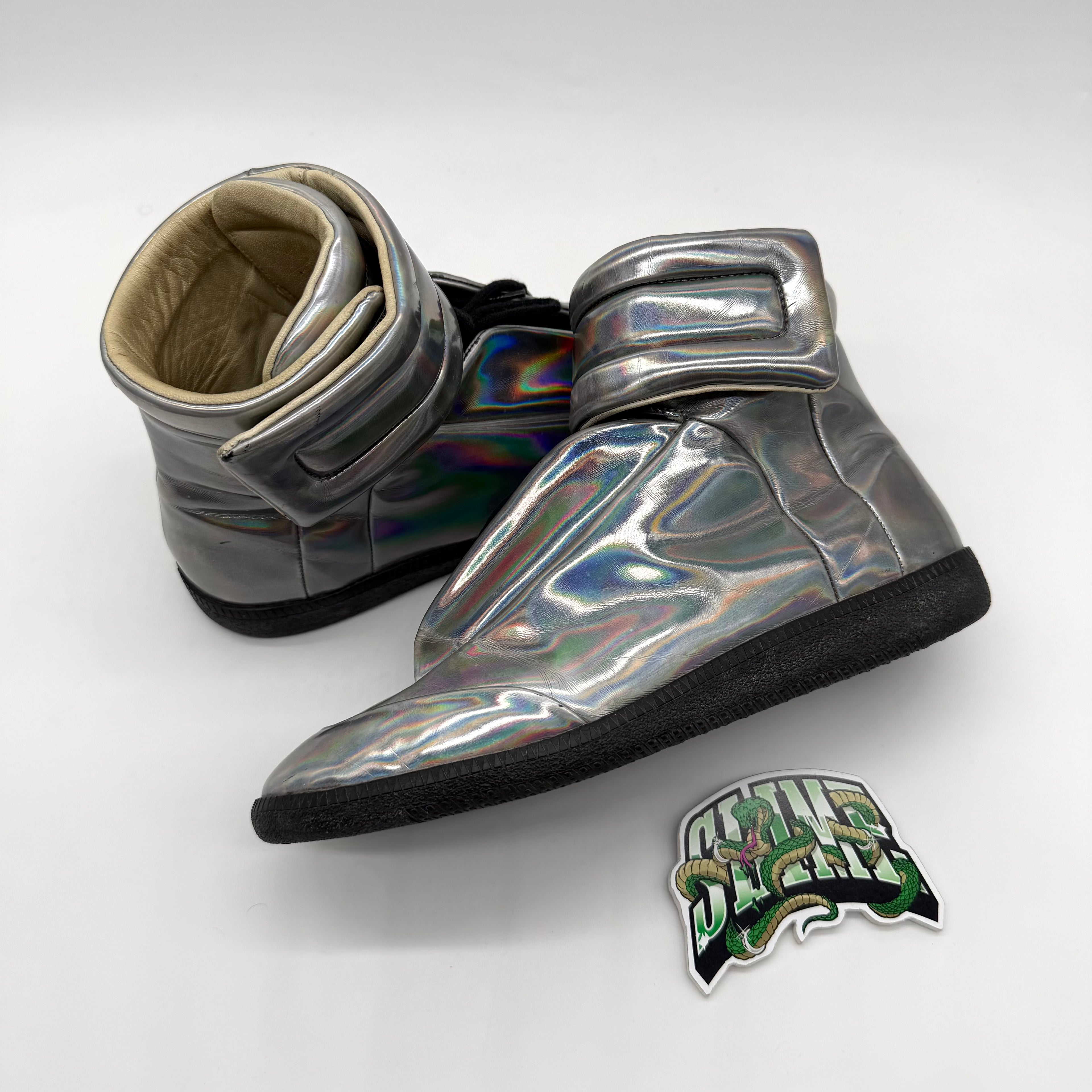 MAISON MARGELA FUTURE BLACK IRIDESCENT 2015