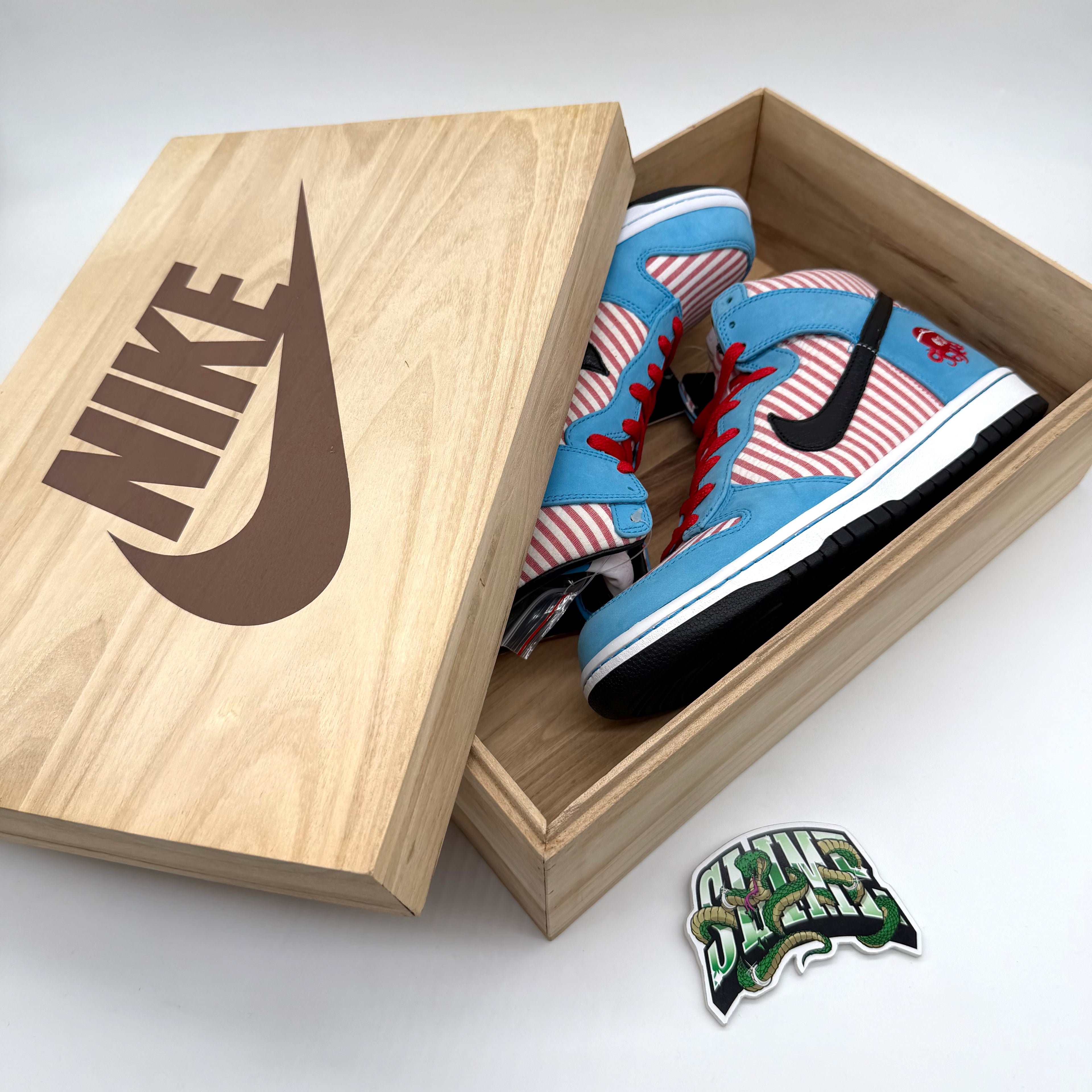 NIKE DUNK HIGH PREMIUM OSAKA DOTONBORI 2008