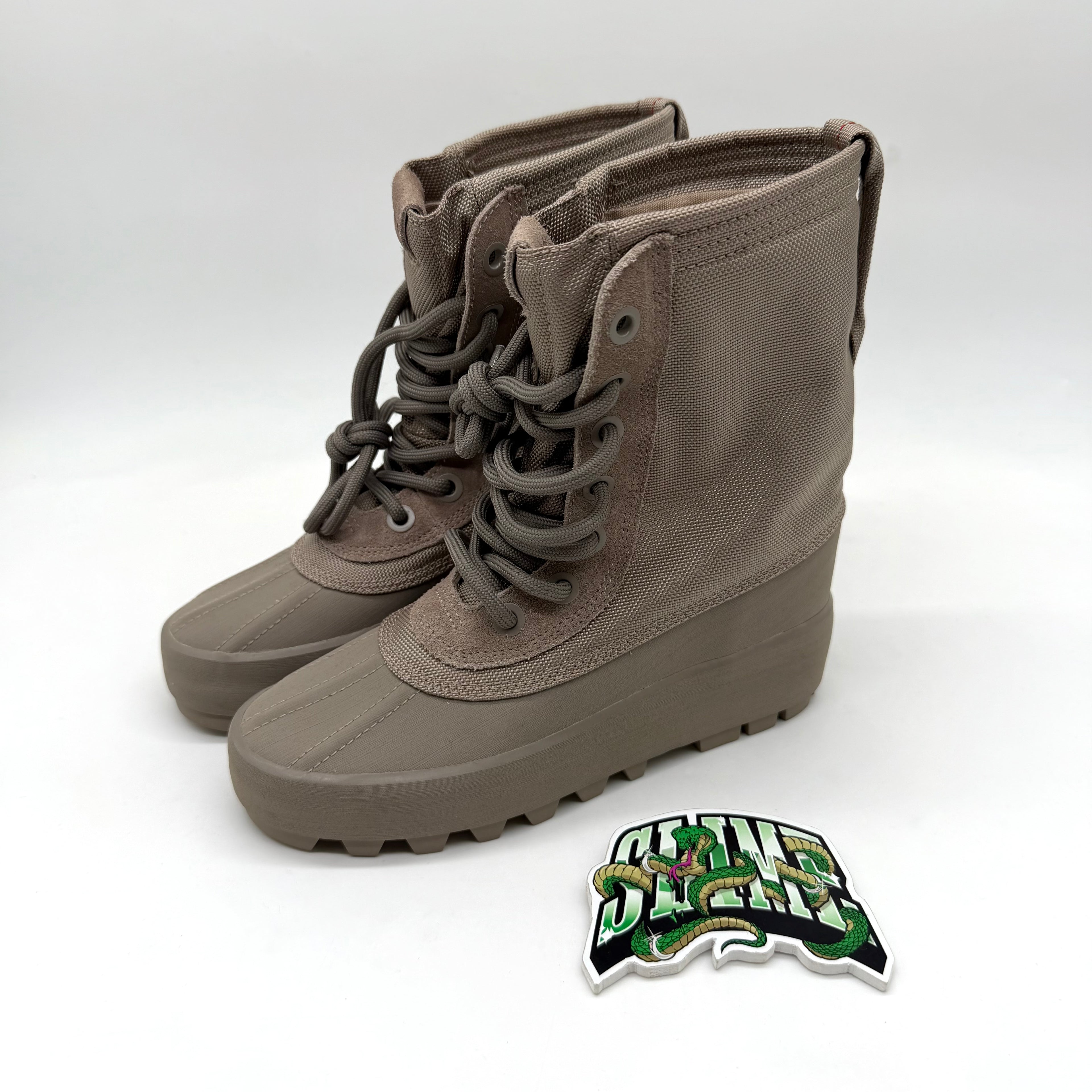 YEEZY 950 SAND 2015