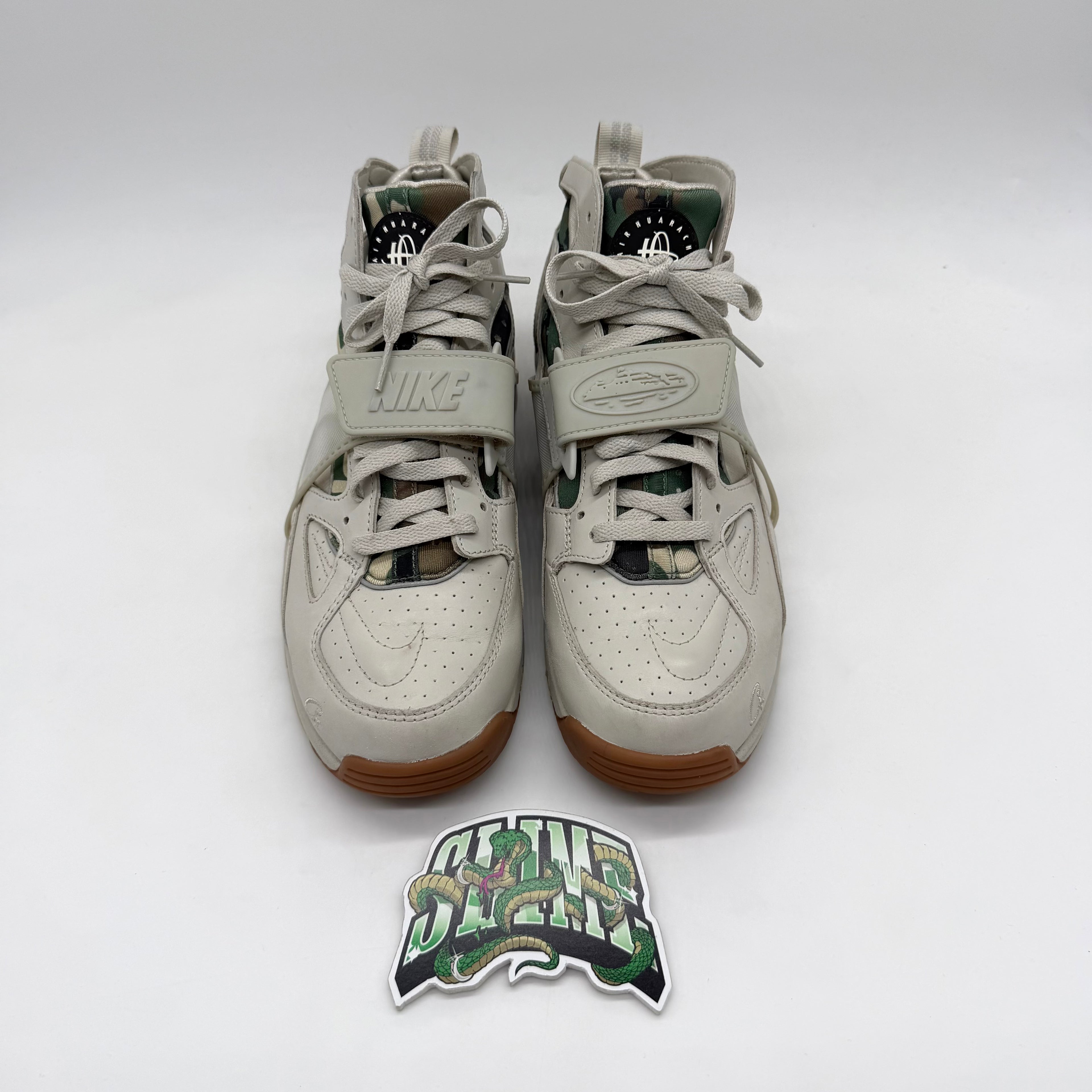 NIKE AIR HUARACHE X CORTEIZ LIGHT BONE 2025
