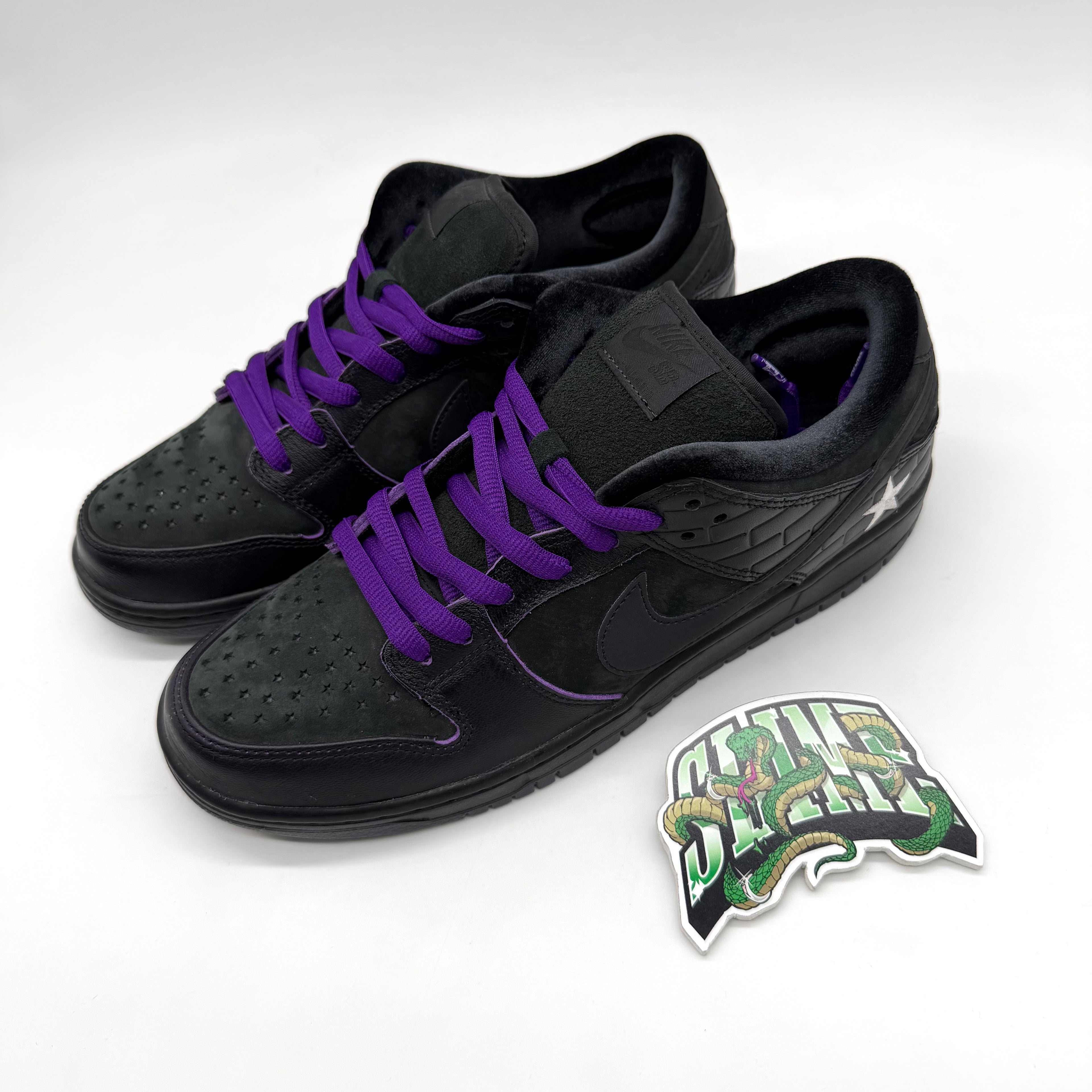 NIKE DUNK SB LOW FAMILA FIRST AVENUE 2021
